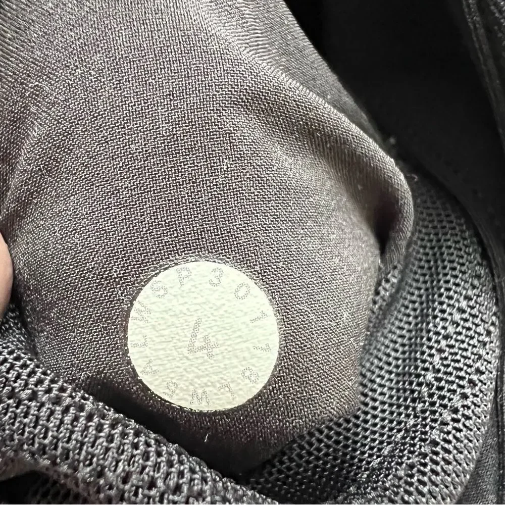 Lululemon On The Fly Pant 7/8 Ankle Black Size 4